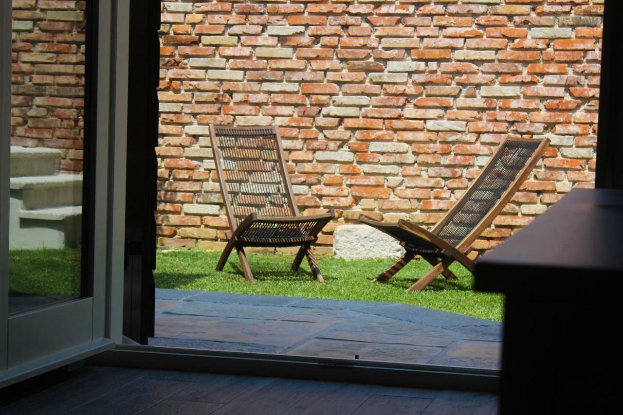 Ferienwohnung Old House Sveti Filip i Jakov Exterior foto